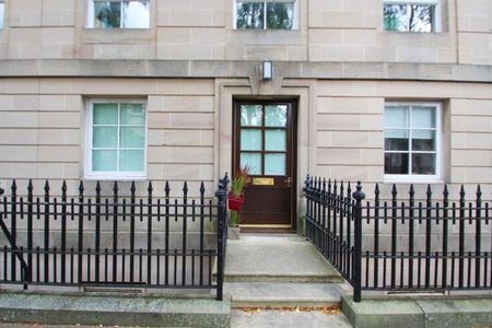 St. Andrews Square, Glasgow, G1 - Photo 5