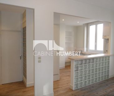Location Appartement 2 pièces 49m² ST ETIENNE 42000 - Photo 2