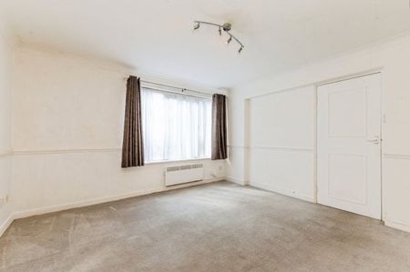 Homefield Park, SM1 - Photo 2