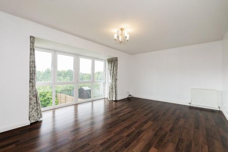 4 bedroom house to rent - Photo 2