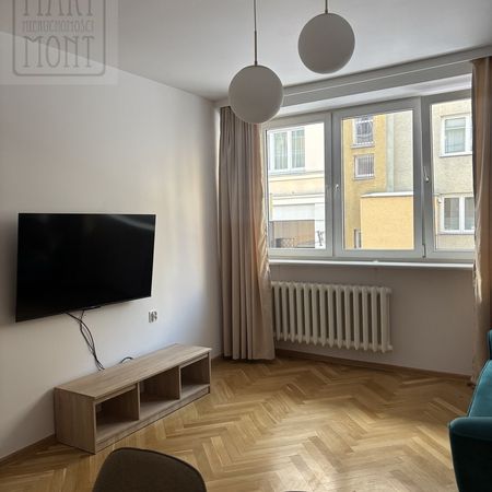 Warszawa, Mokotów, Górny Mokotów, Kwiatowa - Photo 2