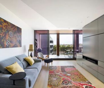 Flawless one-bedder with city views - Photo 5