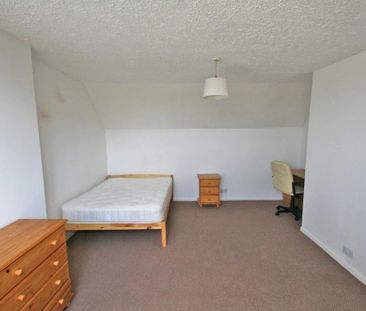 5 bedroom townhouse to rent - Photo 4