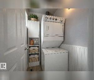 3 Bed 1 Bath Upper Suite Fraser Edmonton - Photo 2