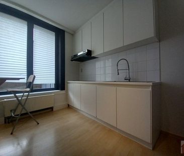 Zeer ruim triplex appartement te huur in centrum Tienen - Foto 5