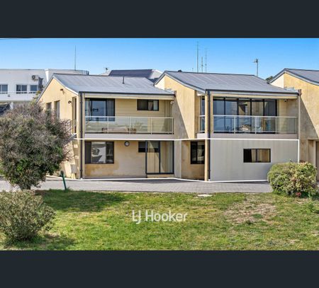 5/22 William Street, Bunbury, WA 6230 - Photo 2