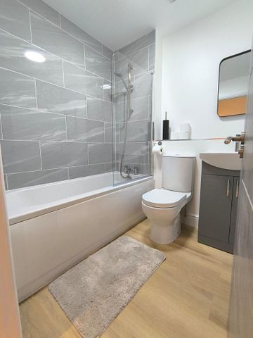 1 bedroom apartment to rent - Photo 3