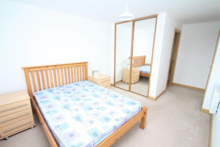 46 Keel Point, Colchester, CO2 8YS - Photo 4