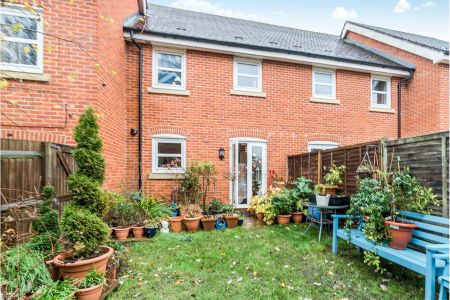 2 bedroom house to rent - Photo 2