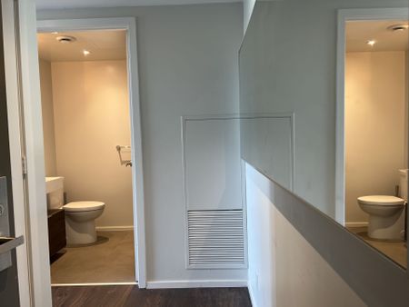 For Lease - 5 St.Joseph Street Unit# 1502, Toronto, Ontario - Photo 2