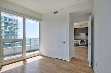 For Lease - 115 McMahon Drive Unit# 1805, Toronto, Ontario - Photo 3