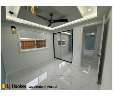 SPACIOUS, STYLISH & PERFECTLY LOCATED! - Photo 5