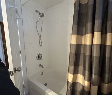 Bien Situé à Hull - Photo 3