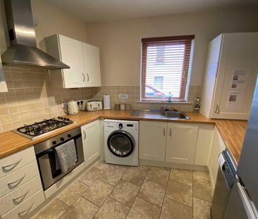 Apt 1, Templemore Avenue, Belfast, BT5 4FX - Photo 2