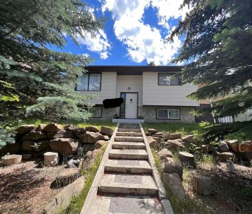 FEMALE ONLY**Two bedroom available for female tenant in a quiet nei... - Photo 1
