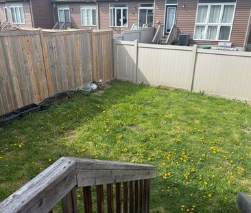 For Lease - 133 OVERBERG Way, Kanata, Ontario - Photo 4