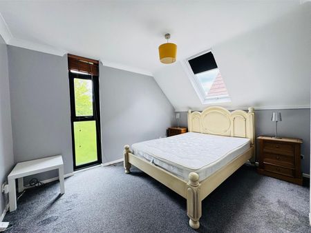 15 The Cedars, - Photo 5