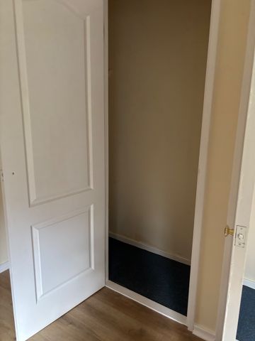 2 Bed Flat, Banner Drive, G13 - Photo 5
