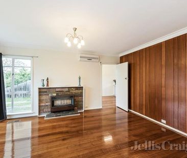 7 Elaine Court, Bentleigh East - Photo 4