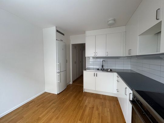 Råsundavägen 19 - Foto 1