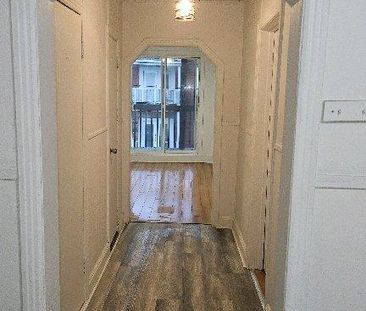 4 1/2 Renové libre 1er Novembre - Photo 2