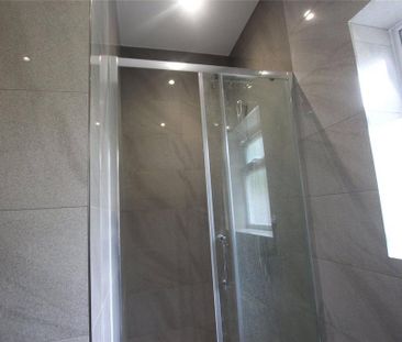 6 bedroom flat share to rent - Photo 4