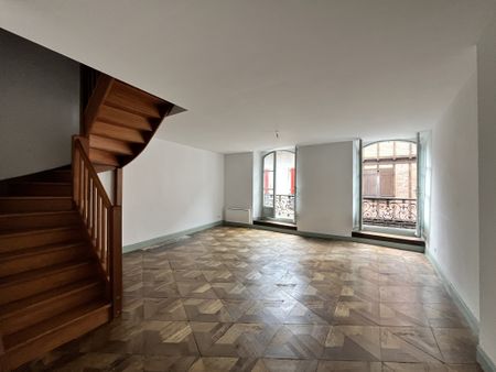 Location Appartement 4 pièces 81m² ST JEAN PIED DE PORT 64220 - Photo 3