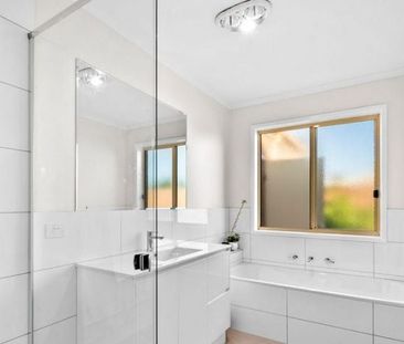 Low Maintance living in heart of Grovedale - Photo 5