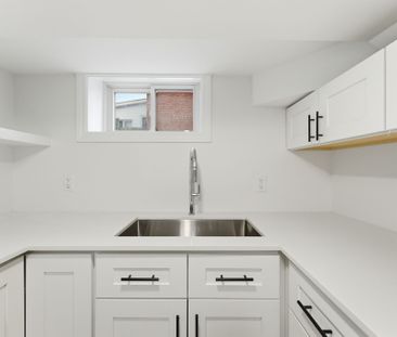 For Lease - 262 East 17th Street Unit# Basement, Hamilton, Ontario - Photo 5