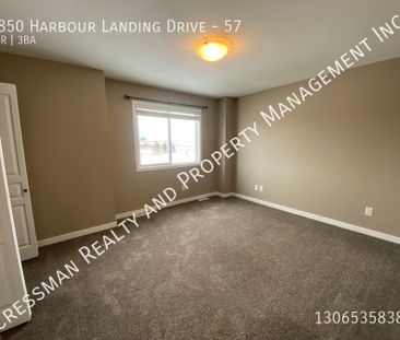 3 bed, 1 bath townhouse harbour landing - Photo 6