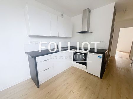 A LOUER : Appartement 2 Piï¿½ces ï¿½ LOUVIGNE DU DESERT - Rï¿½f.2516CV - Photo 2
