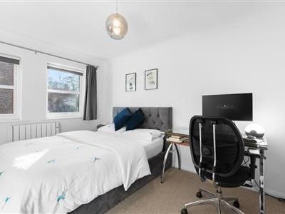 Riggindale Road, SW16 - Photo 4