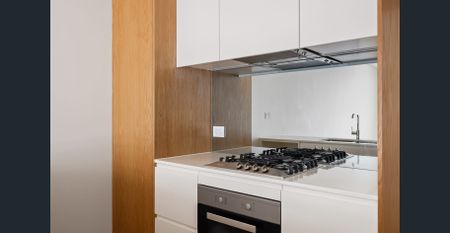 Central apartment in Mascot's connected preconct - Photo 2