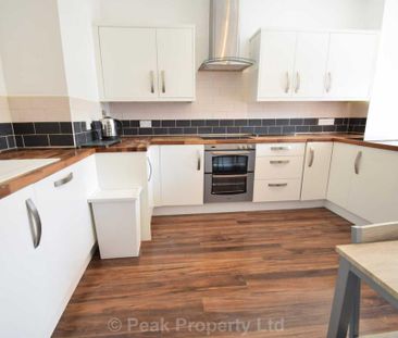 1 bedroom in a house share to rent - Photo 5
