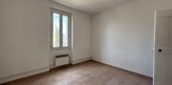 Location Appartement 2 pièces 61m² VITROLLES 13127 - Photo 2
