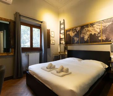 Via dell'Albero, Florence, Tuscany 50123 - Photo 5