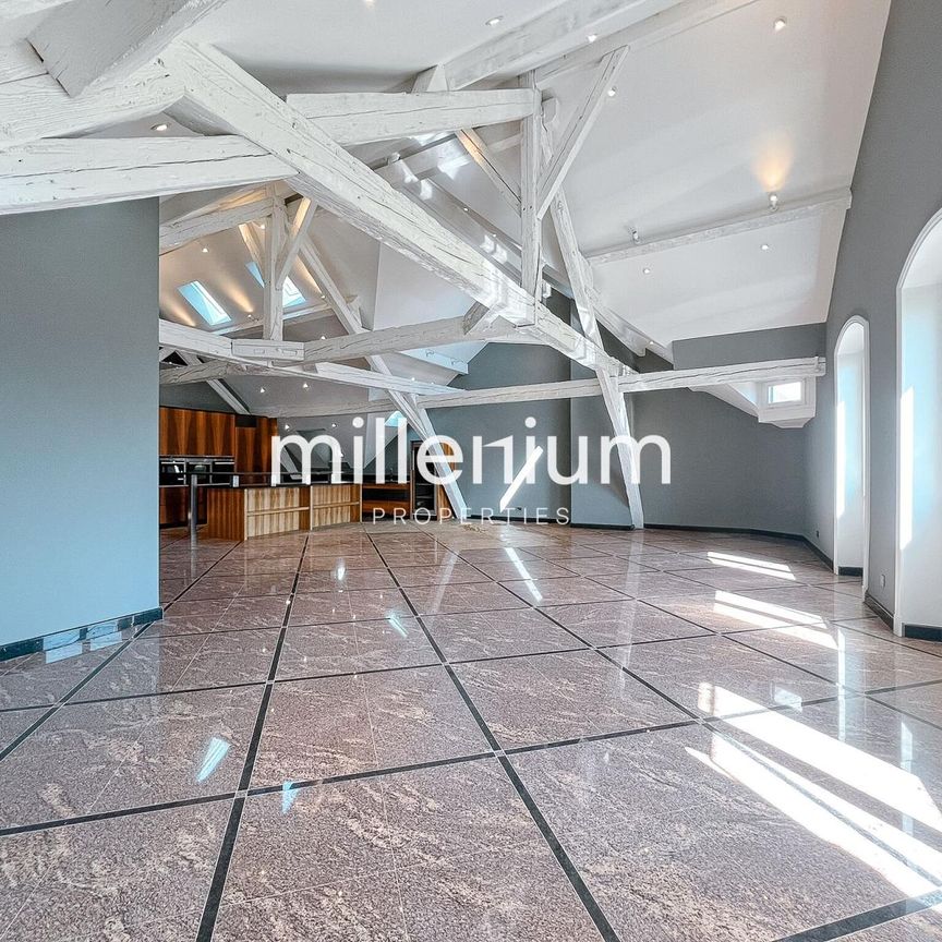 Somptueux attique en Vieille-Ville de Genève - Photo 1