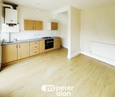 Halstead Street, NEWPORT - Photo 1
