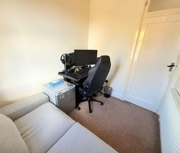 4 bedroom terraced house to rent - Photo 4