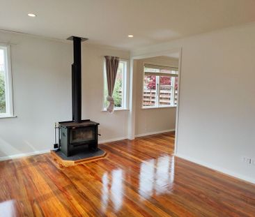 CLASSIC KIWI HOME PERFECT FOR GROWING FAMILIES - Photo 1