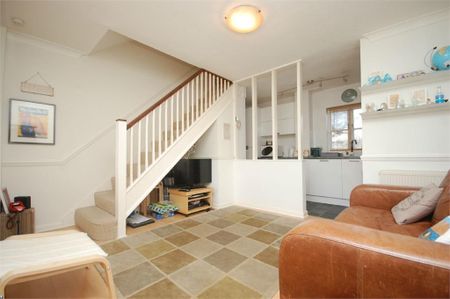 1 bedroom terraced house to rent - Photo 3