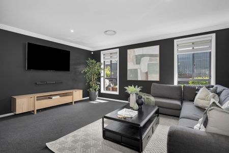 Modern family living in a peaceful Appin setting - Photo 2