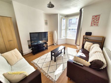 3 bedroom house share to rent - Photo 2