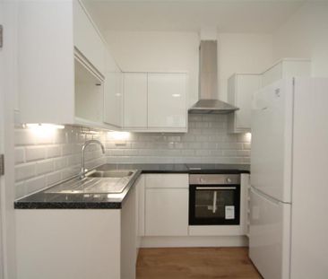 1 bedroom flat to rent - Photo 6