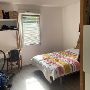 Location Appartement 2 pièces 44m² LOUVROIL 59720 - Photo 2