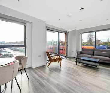 2 bedroom flat to rent - Photo 5