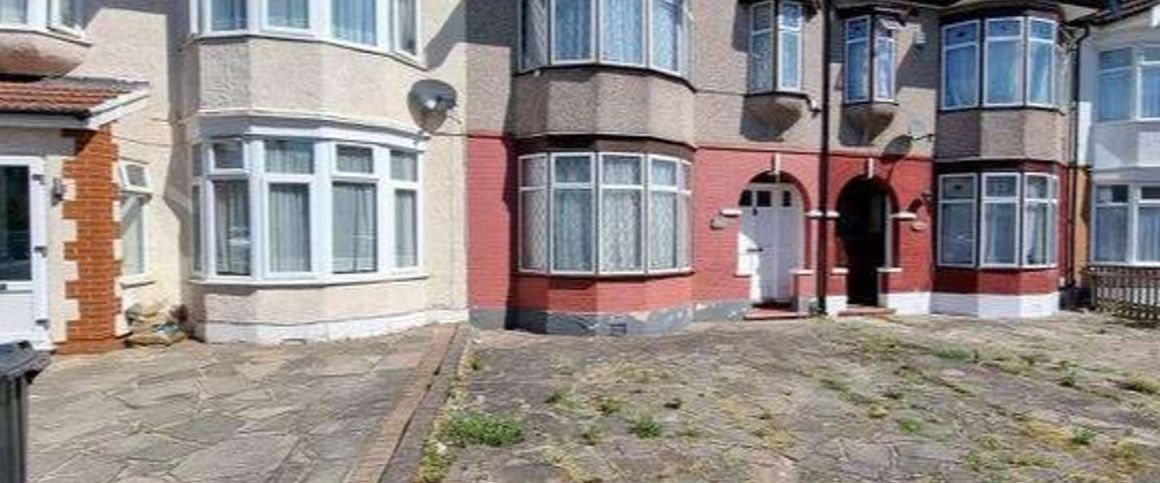 Ashburton Avenue Room D - Photo 1