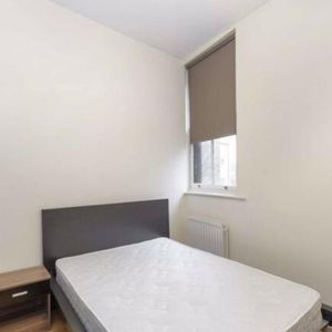 3 bedroom apartment to rent - Photo 2