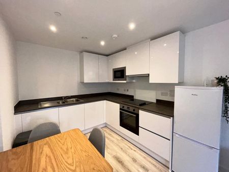 1 bedroom flat to rent - Photo 4