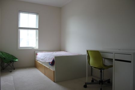 For Lease - 33 Kiriakou Street, Toronto, Ontario - Photo 3
